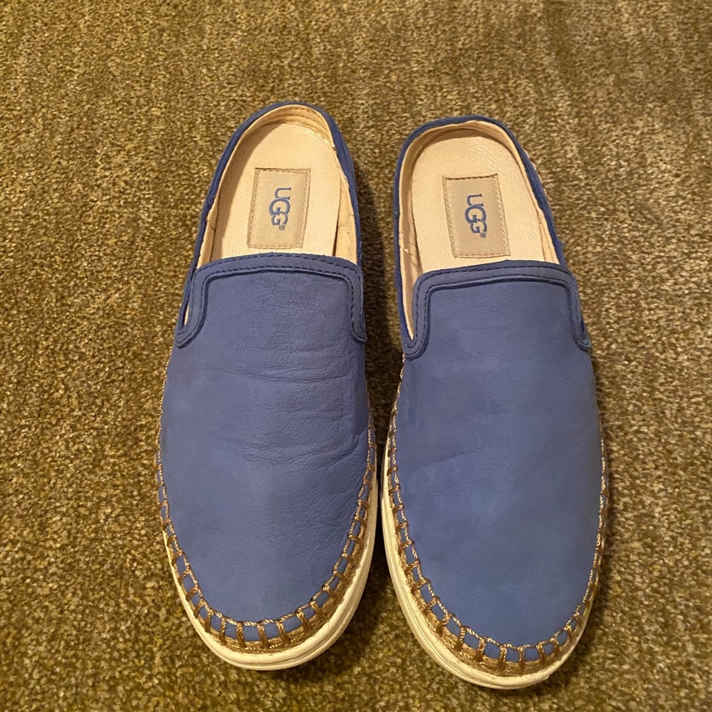 Ugg blue suede espadrille slip on sneaker